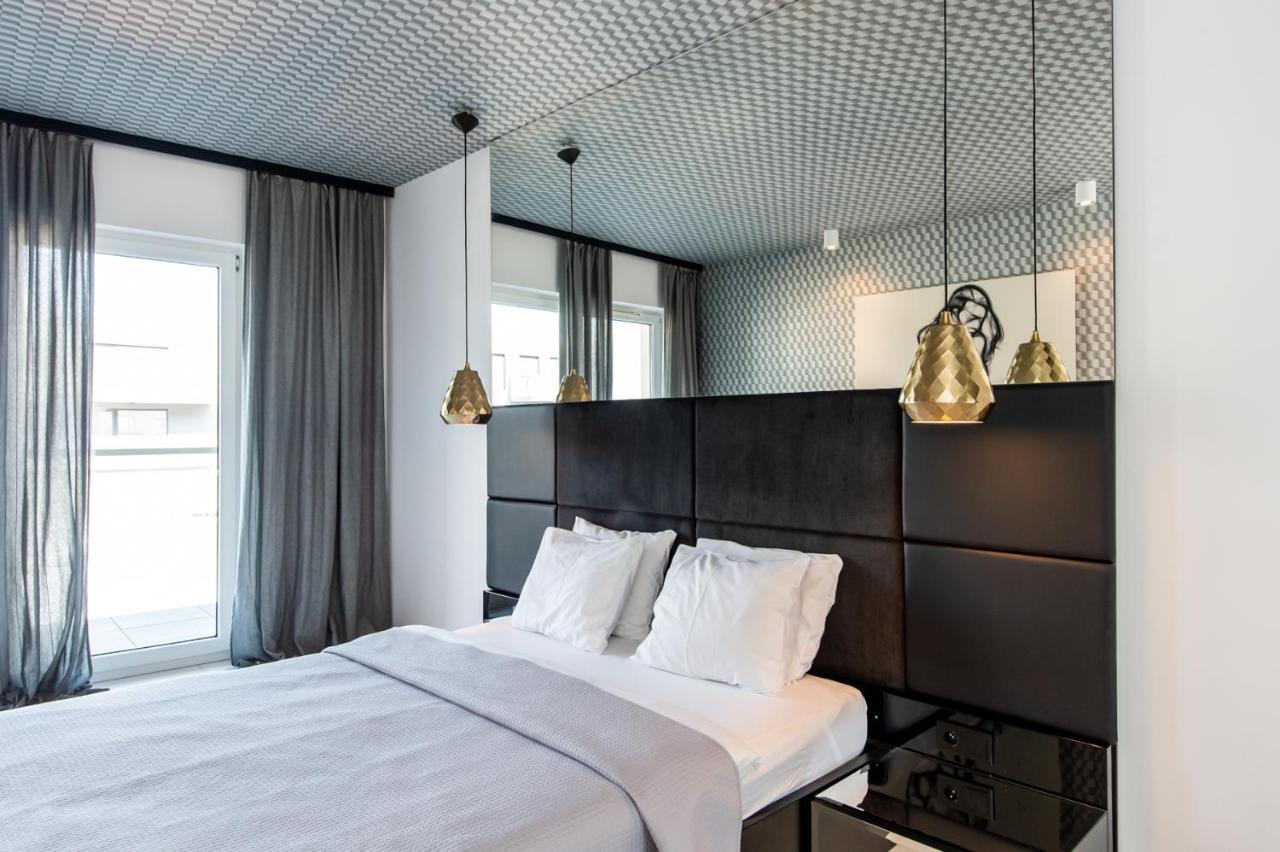 Super-Apartamenty Presidential Suite Poznań Extérieur photo
